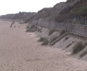Gorleston Beach - More grass, disappearing steps !!!