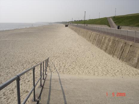 Gorleston Beach - May 2009