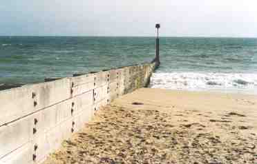 Refurbish groynes